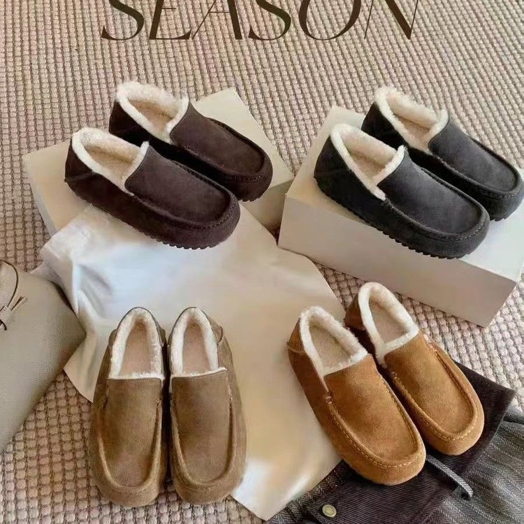 Autumn/Winter Fashion Keep War - Street Fashion Rome 2025 review and price