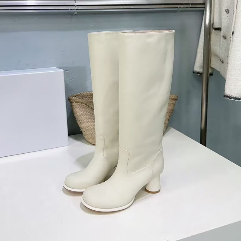 Genuine Leather Stretch Boots  - Street Fashion Rome 2025 review and price